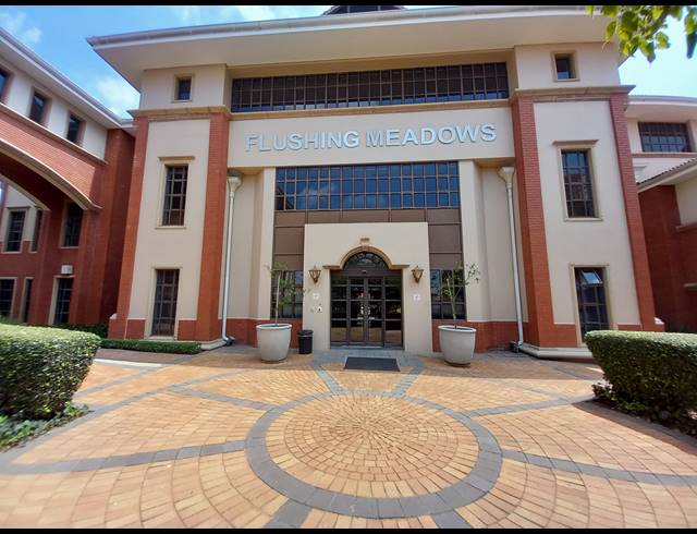 780M² OFFICE TO LET IN BRYANSTON